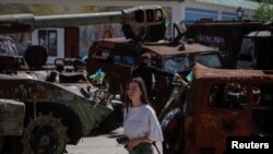 განადგურებული რუსული სამხედრო ტექნიკის გამოფენა კიევში. 3 ივნისი, 2024.