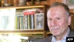 Çingiz Hüseynov: "Yalanla doğrunun arasındakı ölçü silinib"