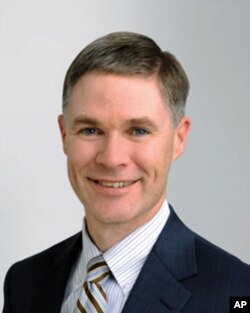 新泽西州律师约翰•巴里