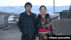 10月26日在甘肃省夏河县自焚的拉莫德森与他的妻子(Citizen Journalist)