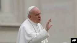 پاپ فرانسیس - آرشیو