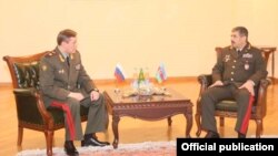 Azərbaycan müdafiə naziri Zakir Həsənov və Rusiya Silahlı Qüvvələri baş qərargah rəisi Valeriy Gerasimov 