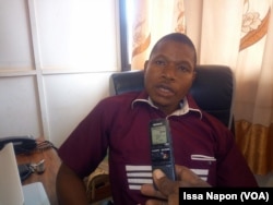 Issa Ouattara, responsable de l’orientation, à Ouagadougou, au Burkina, le 11 septembre 2018. (VOA/Issa Napon)