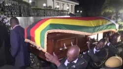 Le corps de Mugabe transporté dans sa villa de Harare