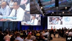 نمایندگان شرکت‌کننده در نشست تغييرات آب‌وهوايی سازمان ملل متحد در لیما (پرو) – ۲۲ آذر (۱۳ دسامبر)