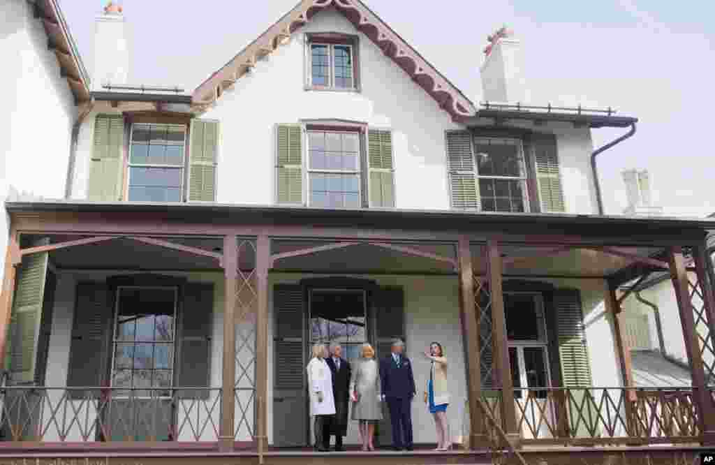 CORRECTION Royal Visit Washington