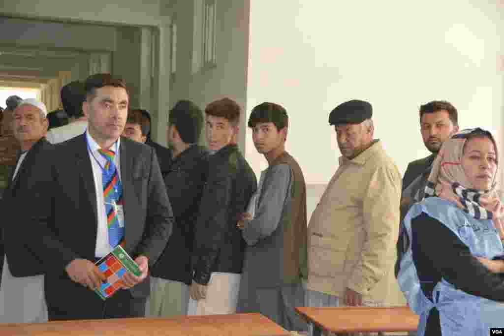 Afg'onistonda parlament saylovlari o'tkazildi.