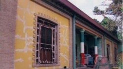 خانه پدری صادق هدایت که برای ایجاد موزه ای به نام خالق بوف کور خریداری شد، پس از انقلاب به مهدکودک تبدیل شد