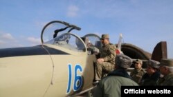 Müdafiə naziri Zakir Həsənov