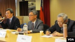 中华民国国际关系学举办“大陆两会之后的美中台关系”座谈会（美国之音张永泰拍摄）
