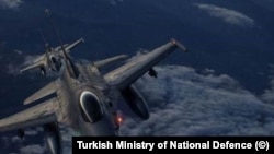 Turkish fighter jets