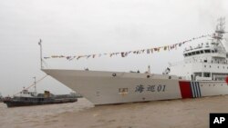 中国海巡01号2013年7月访问缅甸仰光（资料照片）