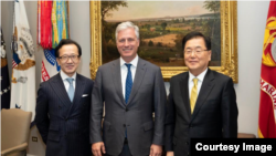 美日韩三国国家安全顾问2020年1月8日在白宫会晤（白宫照片）