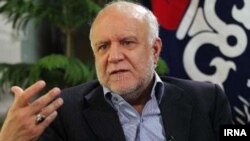 بیژن نامدار زنگنه وزیر نفت ایران - آرشیو