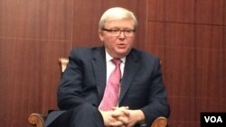 前澳大利亚总理陆克文(美国之音莉雅拍摄)