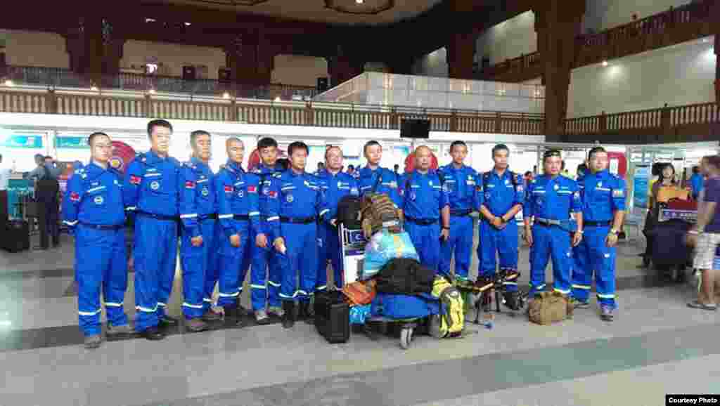 ခါကာဘိုရာဇီက ပျောက်ဆုံးရဟတ်နဲ့ ပျောက်ဆုံး တောင်တက်သမား ၂ ဦးကို ရှာဖွေကယ်ဆယ်ရေးအဖွဲ့ (ဓာတ်ပုံ ထူးဖောင်ဒေးရှင်း) 