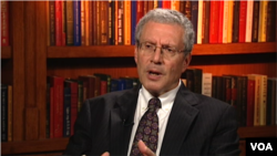 Bivši američki diplomata i stručnjak za Balkan James Hooper