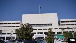 پارلمان پاکستان روز پنجشنبه این مسوده را تصویب کرد. 