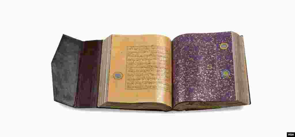 21 گالری قرآن در واشنگتن - Quran exhibition in DC