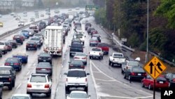 ۲۳ مدل ساخت شرکت های تویوتا، هوندا و سوبارو در صدر فهرست رده بندی موسسه بیمه ایمنی بزرگراه ها قرار گرفته اند.