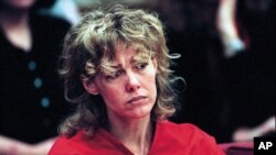 «مری کی لتورنو» که با دانش آموز خود ۲۲ سال اختلاف داشت، بارها زندانی شد اما بعد با او ازدواج کرد