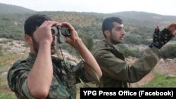 Şervanên YPG'ê li Efrînê