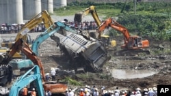 温州动车追尾事故现场