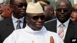 Le président sortant Yahya Jammeh de la Gambie lors d’une conférence à Malabo, en Guinée équatoriale, 30 juin 2011.