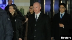 美国副贸易代表格里什（Jeffery Gerrish）率领的美国贸易谈判代表团周日抵达北京。