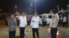 Presiden Joko Widodo dan Wapres Jusuf Kalla saat melihat langsung lokasi bom bunuh diri di terminal kampung melayu Jakarta Timur kamis 27 Mei 2017 (foto: Biro Pers Kepresidenan)