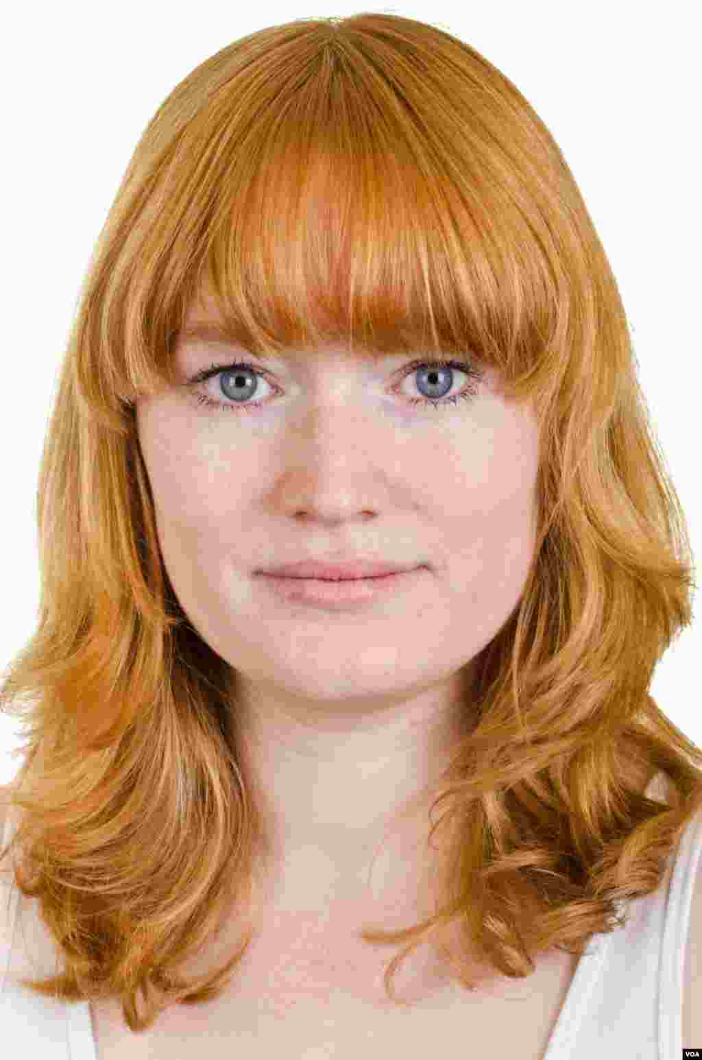 Pokroy ingin memotret sebanyak mungkin orang berambut merah. (Foto: A. Pokroy) 