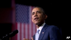 Le président Barack Obama, évoquant la tuerie dans les bureaux de Charlie Hebdo le 9 janvier 2014 (AP) 