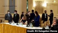 حاشیه یکی از جلسات مذاکرات غیرمستقیم ایران و آمریکا در وین