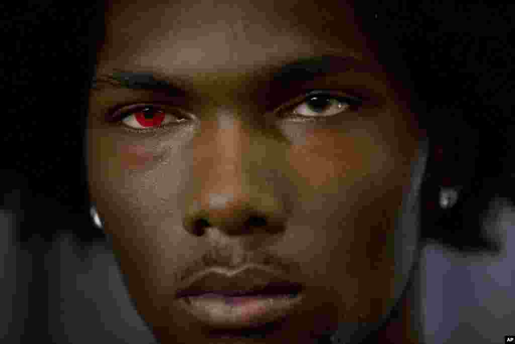 តារា​ម៉ូដែល​បង្ហាញ​នៅ​ក្រោយ​ឆាក​ មុនពេល​ការ​ចាប់ផ្តើម​នូវ​កម្មវិធី​ Gypsy Sport 2016 នៅ​អំឡុងពេល​សប្តាហ៍​បង្ហាញ​ម៉ូដ​ Men&#39;s Fashion Week ក្នុង​ក្រុង​ញូវយ៉ក កាល​ពី​ថ្ងៃ​ទី១២ ខែ​កក្កដា ឆ្នាំ​២០១៦។&nbsp;