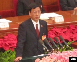 最高人民检察院院长曹建明做工作报告