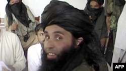 مطبوعات وايي په ای پي اېس د حملې امر د هغه وخت د پاکستاني طالبانو مشر ملا فضل الله ورکړی و. هغه په کال ۲۰۱۸ په افغانستان کې په ډرون برید کې ووژل شو