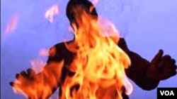 Özünü yandıran insan 