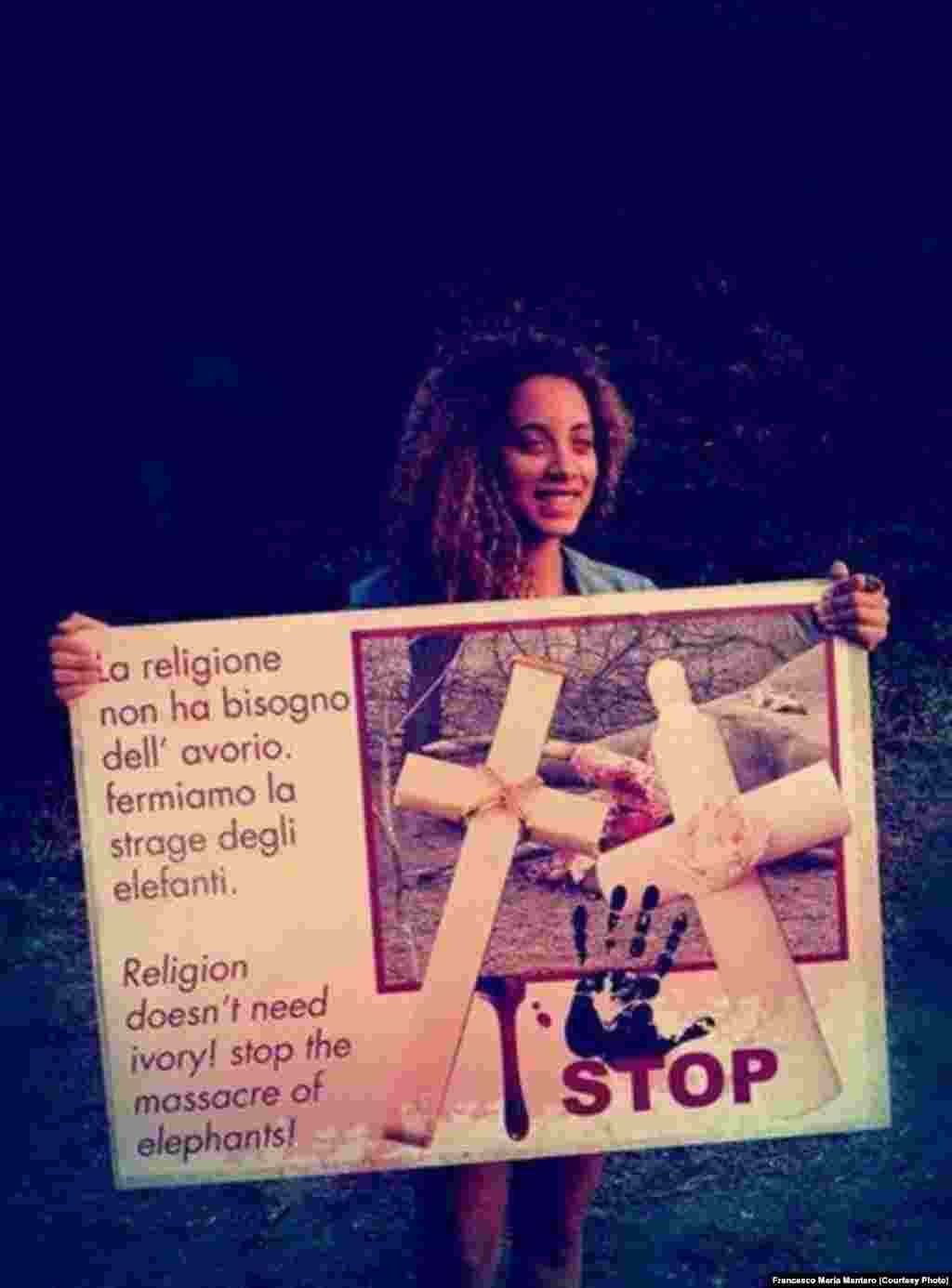 A religiao nao precisa de marfim, manifestação no Vaticano contra a caça furtiva em Moçambique. Foto de Francesco Maria Mantero