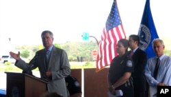 EE.UU. trabaja en un plan conjunto con la Policía Federal de México para que la frontera se pueda vigilar desde el aire a ambos lados y exista una comunicación continua entre los departamentos policiales de los dos países.