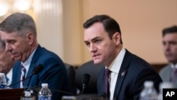 美国国会众议院美国与中国共产党战略竞争特设委员会主席麦克·加拉格尔（Mike Gallagher）（美联社资料图）