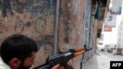 Yəmənin Abyan vilayətində hava zərbələri nəticəsində 4 mülki vətəndaş öldürülüb