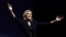 Marin Le Pen tokom obraćanja posle zatvaranja biračkih mesta i objavljivanja preliminarnih rezultata posle prvog kruga parlamentarnih izbora u Francuskoj (Foto: Reuters/Yves Herman)