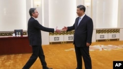 اظهارات انتونی بلینکن در حالی بیان شد که او هفتهٔ گذشته در جریان سفرش به بیجینگ با رییس جمهور چین ملاقات کرد