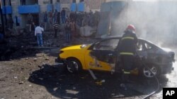 7일 이라크 바그다드 북부 키르쿠크 지역에서 폭탄 테러가 발생해 소방대가 출동했다.