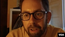 人权团体“保护卫士”瑞典籍的创办人彼得.达林（Peter Dahlin）(美国之音黄丽玲拍摄)