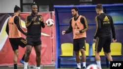 ተጻወቲ ቤልጅም ኣብ ልምምድ