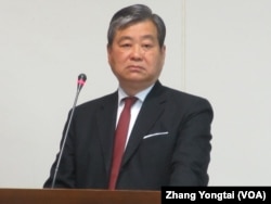 台湾外交部次长石定(美国之音张永泰拍摄)