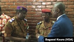 Le colonel Sangaré, le nouveau directeur de la justice militaire, en charge du dossier de l'assassinat de Thomas Sankara et du procès de leaders du putsch manqué. (VOA/Bagassi Koura)