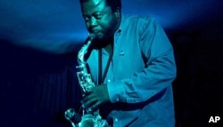 Moreira Chonguiça, saxofonista, arranjador, produtor musical