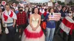 Russian State Media Can’t Agree About Belarus Protest Numbers